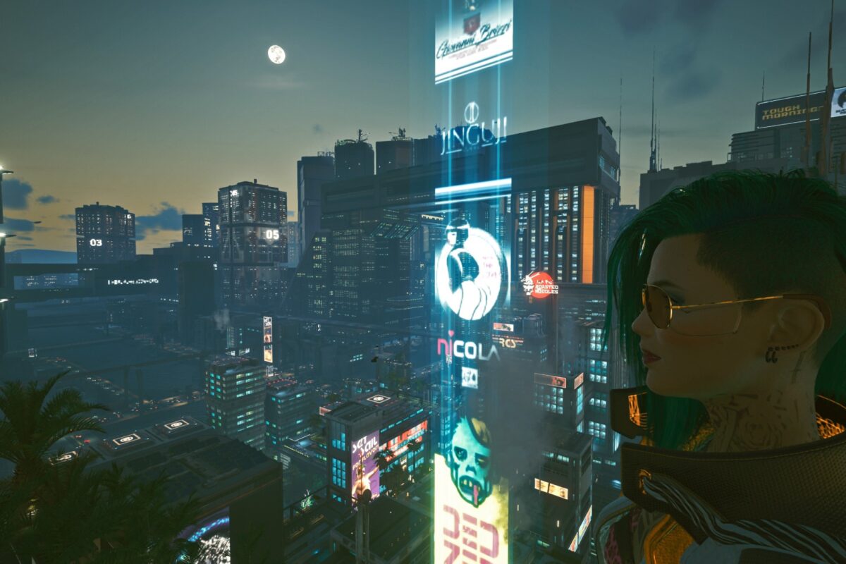 Aussicht auf Night City bei Nacht und Vollmond. Screenshot aus dem Spiel Cyberpunk 2077 im Blog von Nastja der Mox.