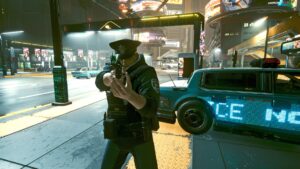 Polizist mit Waffe im Anschlag. Screenshot aus dem Spiel Cyberpunk 2077 im Blog von Nastja der Mox. The Nameless of Night City ist eine Würdigung an die Ingame-NPCs.