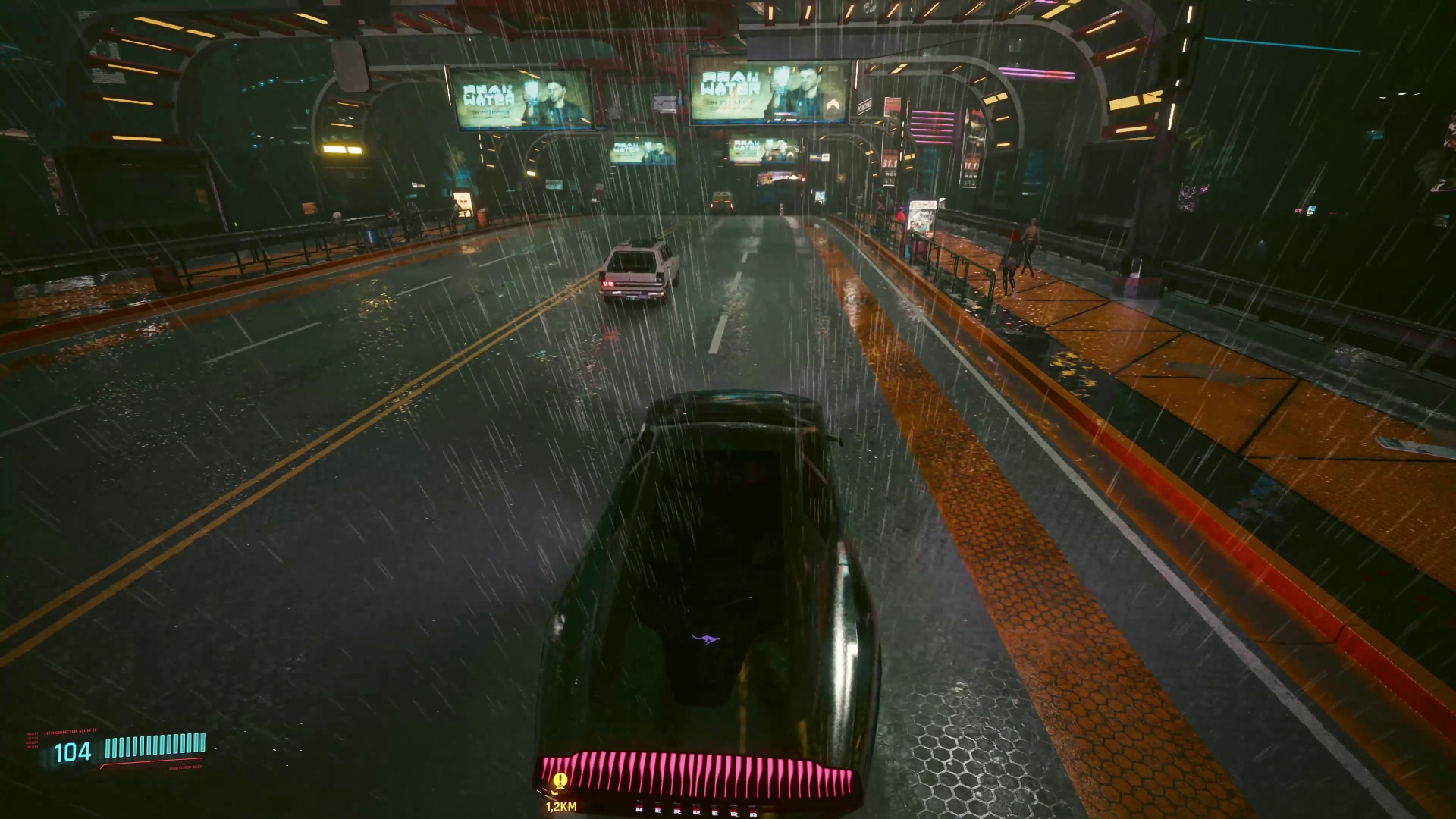Ein Wagen drt nachts durch das verregnete Night City fährt. Screenshot aus dem Spiel Cyberpunk 2077